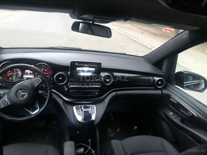 Mercedes V 220 2014, 300,000 km - 2.2 l - Bakı