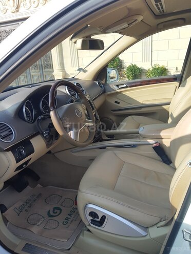 Mercedes GL 500 2010, 209,000 km - 5.5 л - Bakı