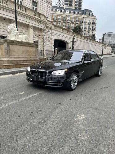 BMW 750 2010, 233,000 km - 4.4 l - Gəncə