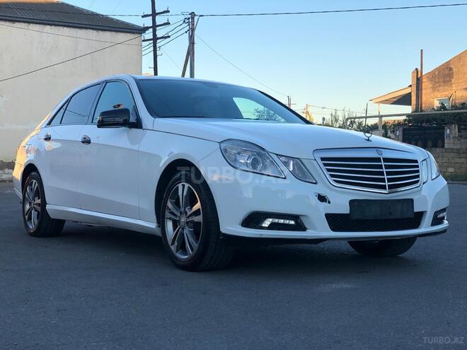 Mercedes E 220 2011, 298,000 km - 2.2 l - Bakı