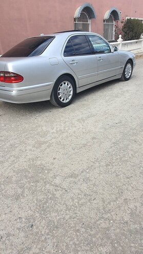 Mercedes E 240 1999, 340,000 km - 2.4 l - Gəncə