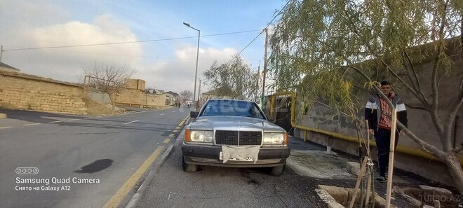 Mercedes 190 1990, 325,063 km - 2.0 л - Bakı
