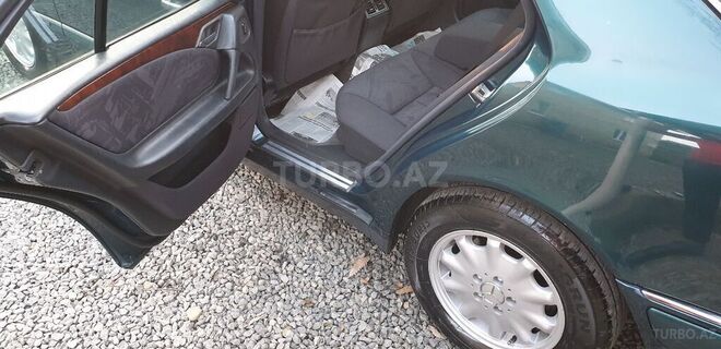 Mercedes E 200 1997, 231,000 km - 2.0 l - Lənkəran
