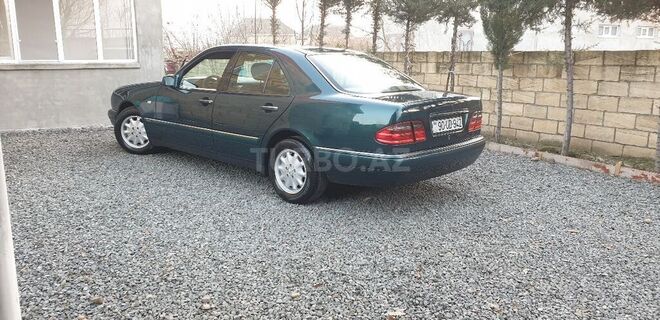 Mercedes E 200 1997, 231,000 km - 2.0 l - Lənkəran