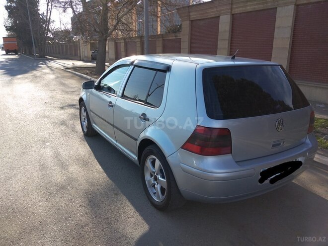 Volkswagen Golf 2001, 215,000 km - 1.6 l - Gəncə