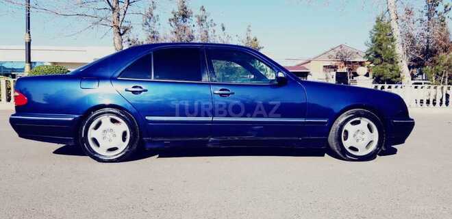 Mercedes E 240 1999, 380,000 km - 2.4 l - Saatlı