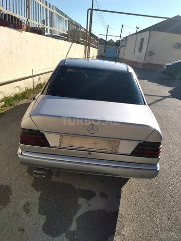 Mercedes E 230 1992, 645,412 km - 2.3 l - Bakı