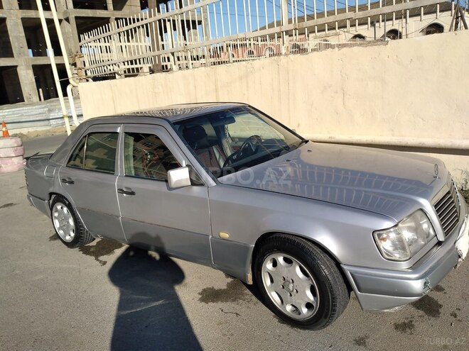 Mercedes E 230 1992, 645,412 km - 2.3 l - Bakı