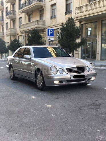 Mercedes E 270 2000, 326,000 km - 2.7 l - Bakı