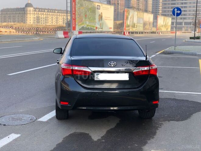Toyota Corolla 2014, 218,000 km - 1.6 l - Bakı