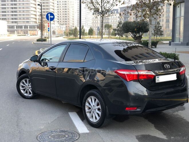 Toyota Corolla 2014, 218,000 km - 1.6 l - Bakı