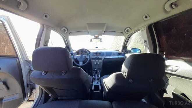 Opel Astra 2007, 185,000 km - 1.3 l - Quba