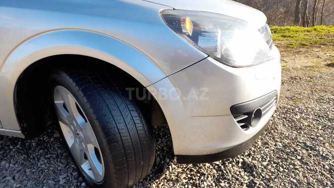 Opel Astra 2007, 185,000 km - 1.3 l - Quba