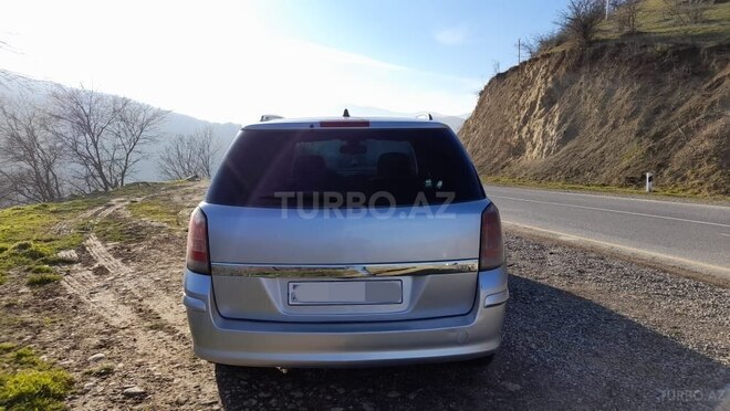 Opel Astra 2007, 185,000 km - 1.3 l - Quba