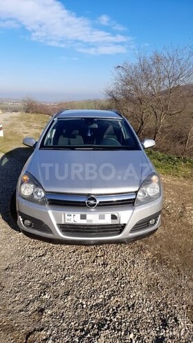 Opel Astra 2007, 185,000 km - 1.3 l - Quba