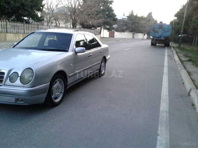 Mercedes E 240 1997, 440,000 km - 2.4 л - Bakı
