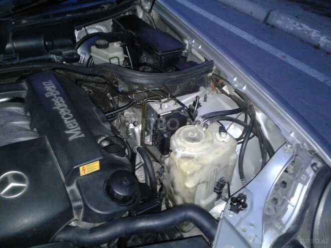 Mercedes E 240 1997, 440,000 km - 2.4 л - Bakı