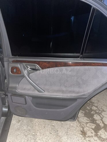 Mercedes E 200 2001, 287,000 km - 2.0 l - Bakı