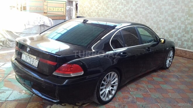 BMW 745 2002, 238,000 km - 4.4 l - Tovuz