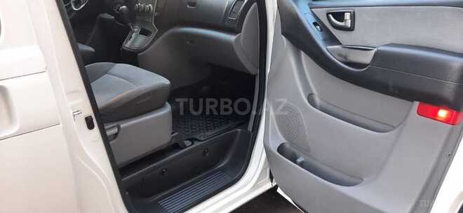 Hyundai H-1 2014, 145,000 km - 2.5 l - Bakı