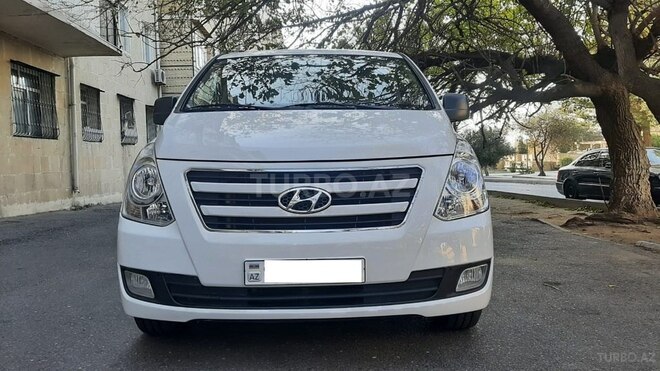 Hyundai H-1 2014, 145,000 km - 2.5 l - Bakı