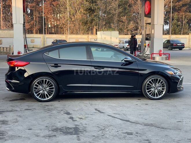 Hyundai Elantra 2018, 79,759 km - 1.6 l - Bakı