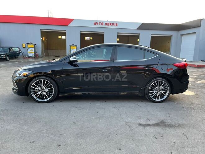 Hyundai Elantra 2018, 79,759 km - 1.6 l - Bakı