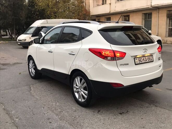Hyundai ix35 2010, 258,000 km - 2.4 l - Bakı