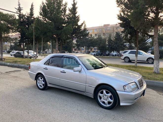 Mercedes C 220 1995, 320,107 km - 2.2 l - Sumqayıt
