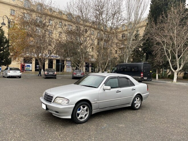 Mercedes C 220 1995, 320,107 km - 2.2 l - Sumqayıt