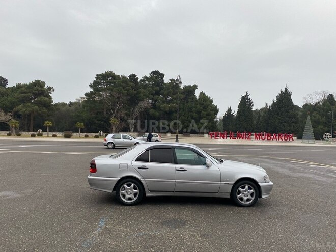 Mercedes C 220 1995, 320,107 km - 2.2 l - Sumqayıt