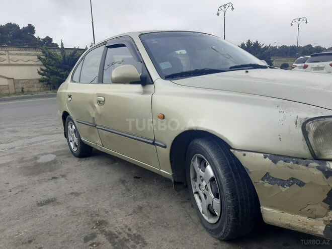 Hyundai Accent 2002, 320,000 km - 1.6 л - Bakı