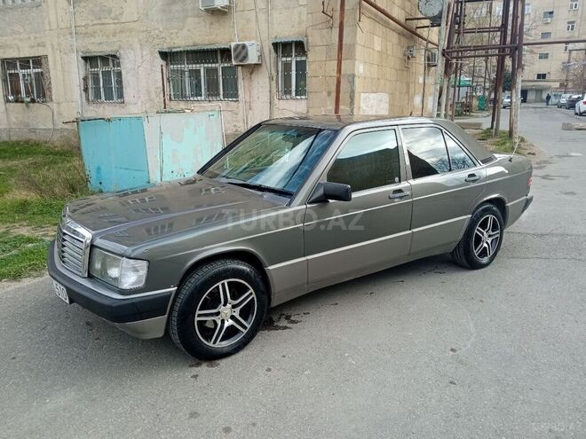 Mercedes 190 1990, 233,000 km - 2.0 л - Bakı