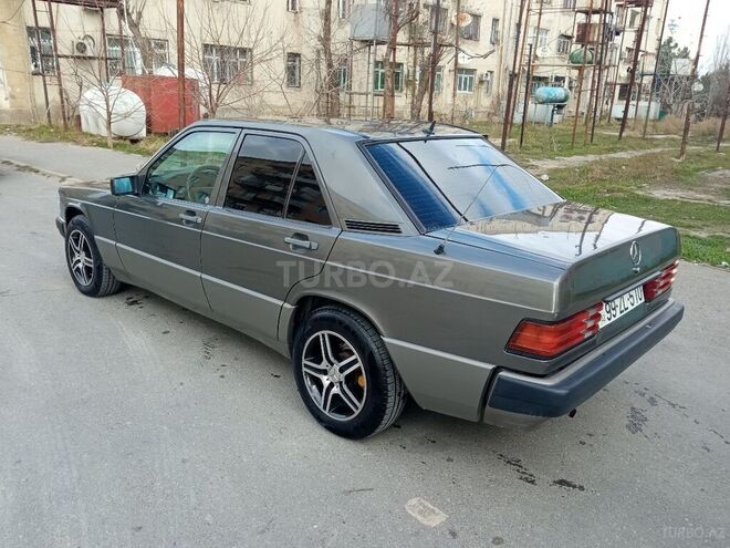 Mercedes 190 1990, 233,000 km - 2.0 л - Bakı