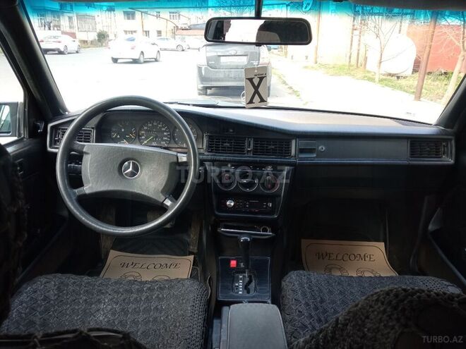 Mercedes 190 1990, 233,000 km - 2.0 л - Bakı