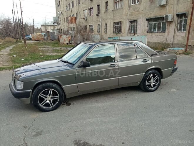 Mercedes 190 1990, 233,000 km - 2.0 л - Bakı