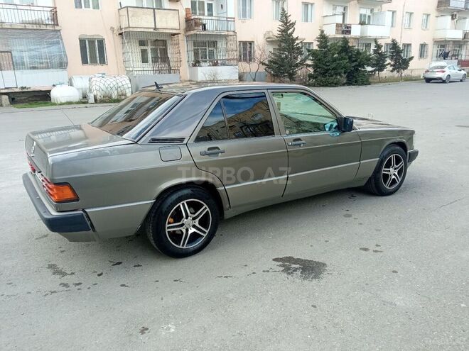 Mercedes 190 1990, 233,000 km - 2.0 л - Bakı