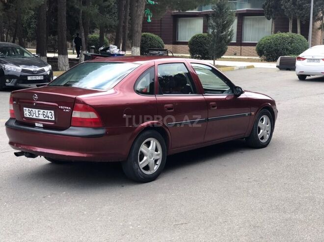 Opel Vectra 1997, 418,900 km - 1.8 l - Sumqayıt