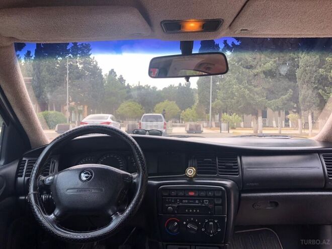 Opel Vectra 1997, 418,900 km - 1.8 l - Sumqayıt