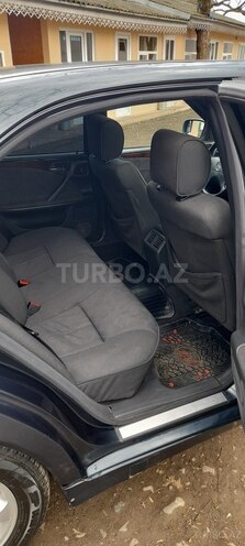 Mercedes E 270 2000, 559,000 km - 2.7 l - Lənkəran