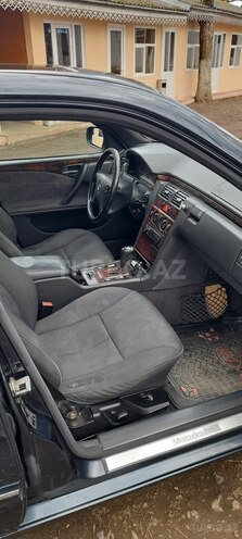 Mercedes E 270 2000, 559,000 km - 2.7 l - Lənkəran