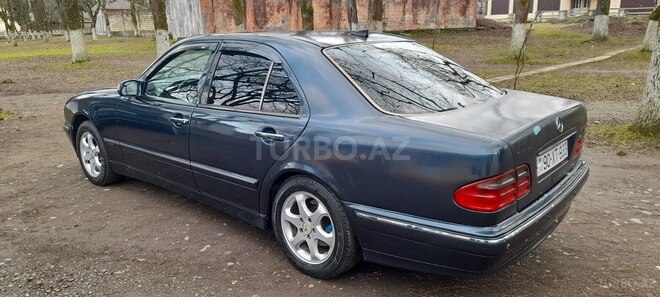 Mercedes E 270 2000, 559,000 km - 2.7 l - Lənkəran