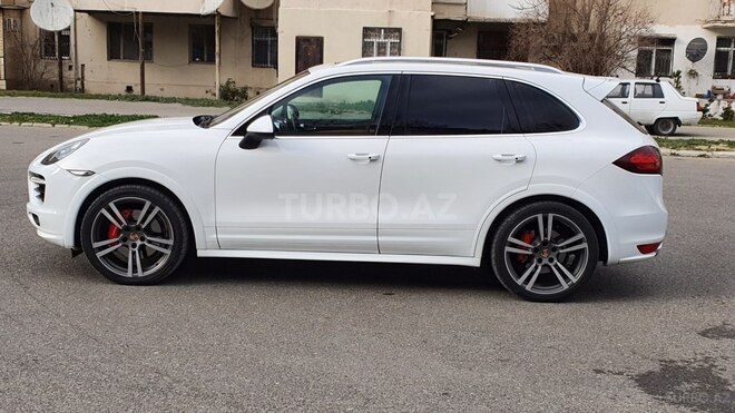 Porsche Cayenne GTS 2014, 87,500 km - 4.8 l - Bakı