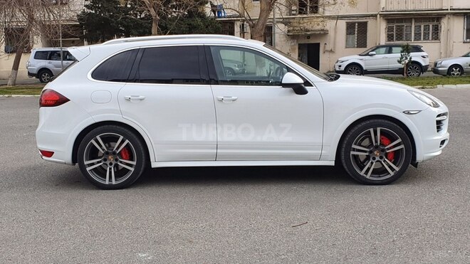Porsche Cayenne GTS 2014, 87,500 km - 4.8 l - Bakı