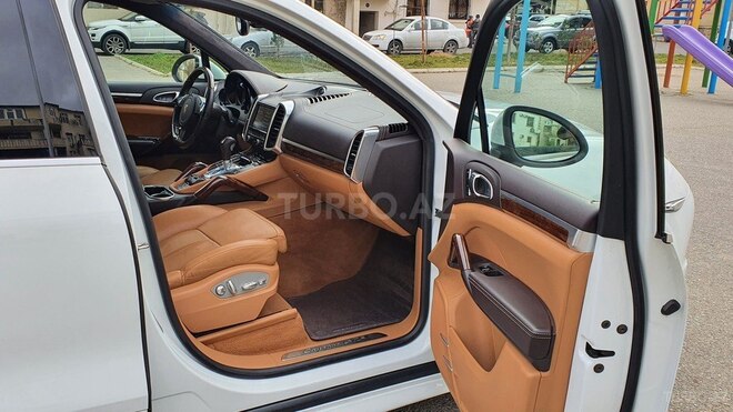 Porsche Cayenne GTS 2014, 87,500 km - 4.8 l - Bakı