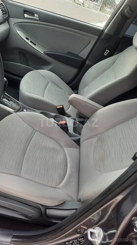 Hyundai Accent 2014, 131,068 km - 1.6 l - Bakı
