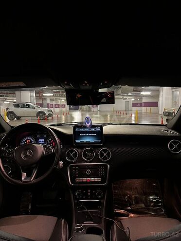 Mercedes A 180 2015, 39,000 km - 1.6 l - Bakı