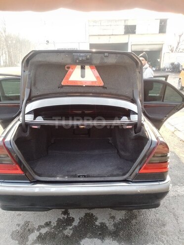 Mercedes C 280 1998, 382,305 km - 2.8 l - Qəbələ