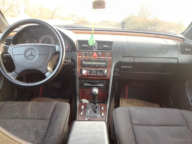 Mercedes C 280 1998, 382,305 km - 2.8 l - Qəbələ