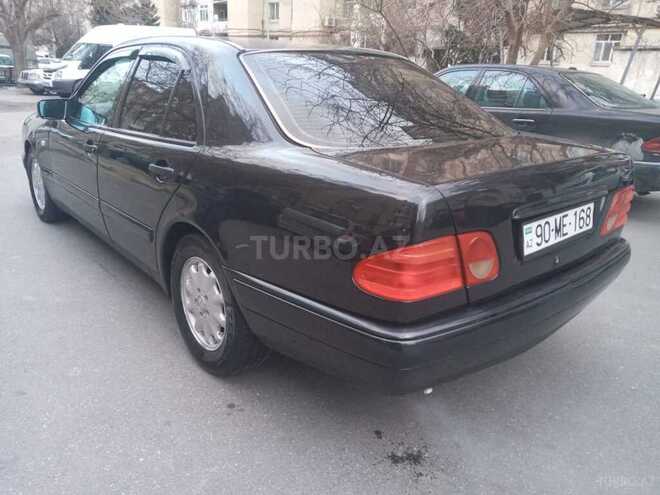 Mercedes E 240 1998, 365,000 km - 2.4 л - Bakı
